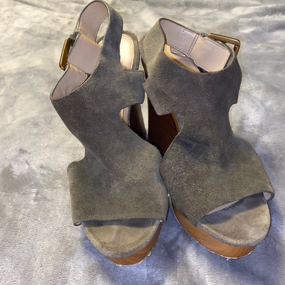 Michael Kors wedges. Size 9. - Picture 2 of 3